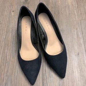 Navy Zara heels
